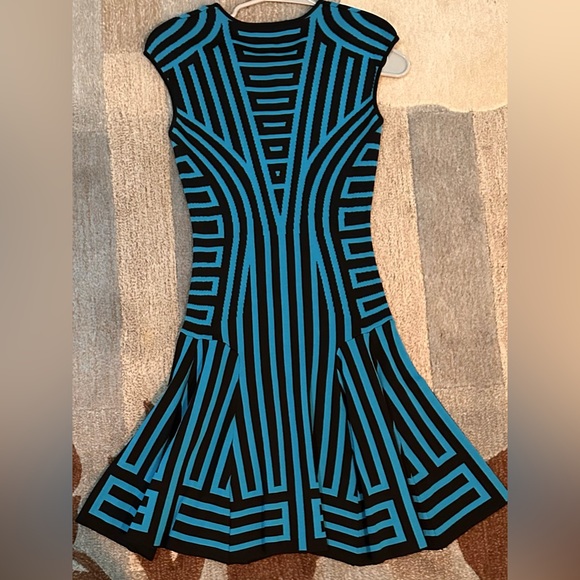 RVN Cap Sleeve Stripe Geometric Knit Mini Skater Dress in Black & Peacock - Picture 7 of 8